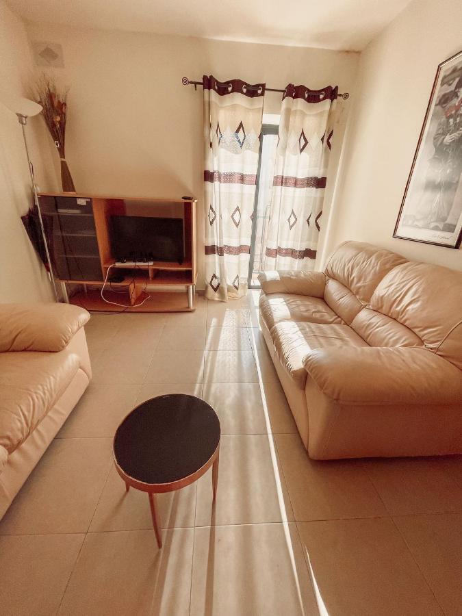 Stresa Court Apartments Saint Julian's Dış mekan fotoğraf