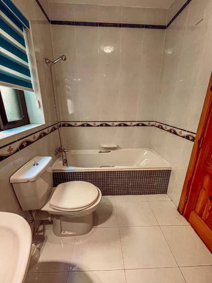 Stresa Court Apartments Saint Julian's Dış mekan fotoğraf
