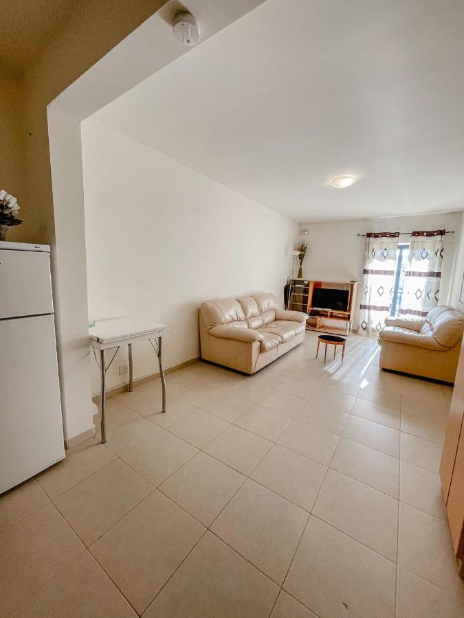 Stresa Court Apartments Saint Julian's Dış mekan fotoğraf